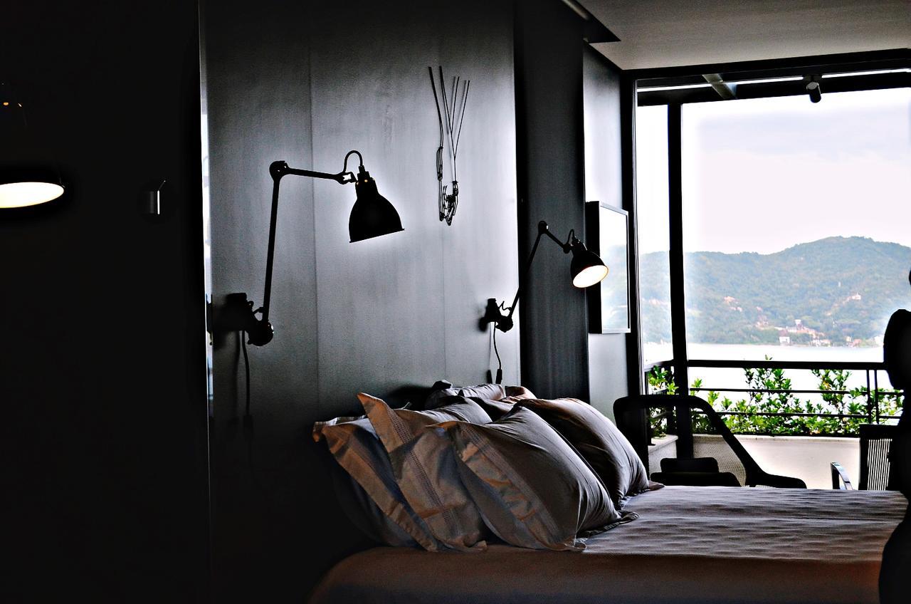 Quarto Duplo